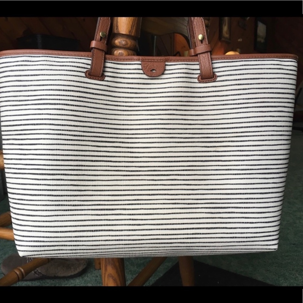 Fossil Tote Cream & Black Stripe Rachael Tote